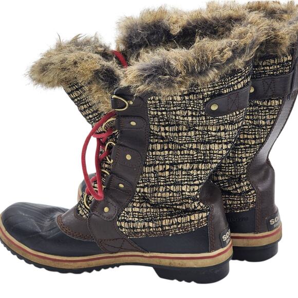Sorel Tofino Boots Womens 9 Faux Fur Waterproof Winter Snow NL2388-231 Gorpcore - Picture 1 of 16